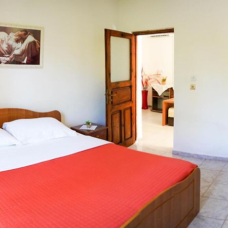 Vila Aliaj Luxury Apartment With 2 Rooms With Private Wonderful Terrace Durres Exterior photo