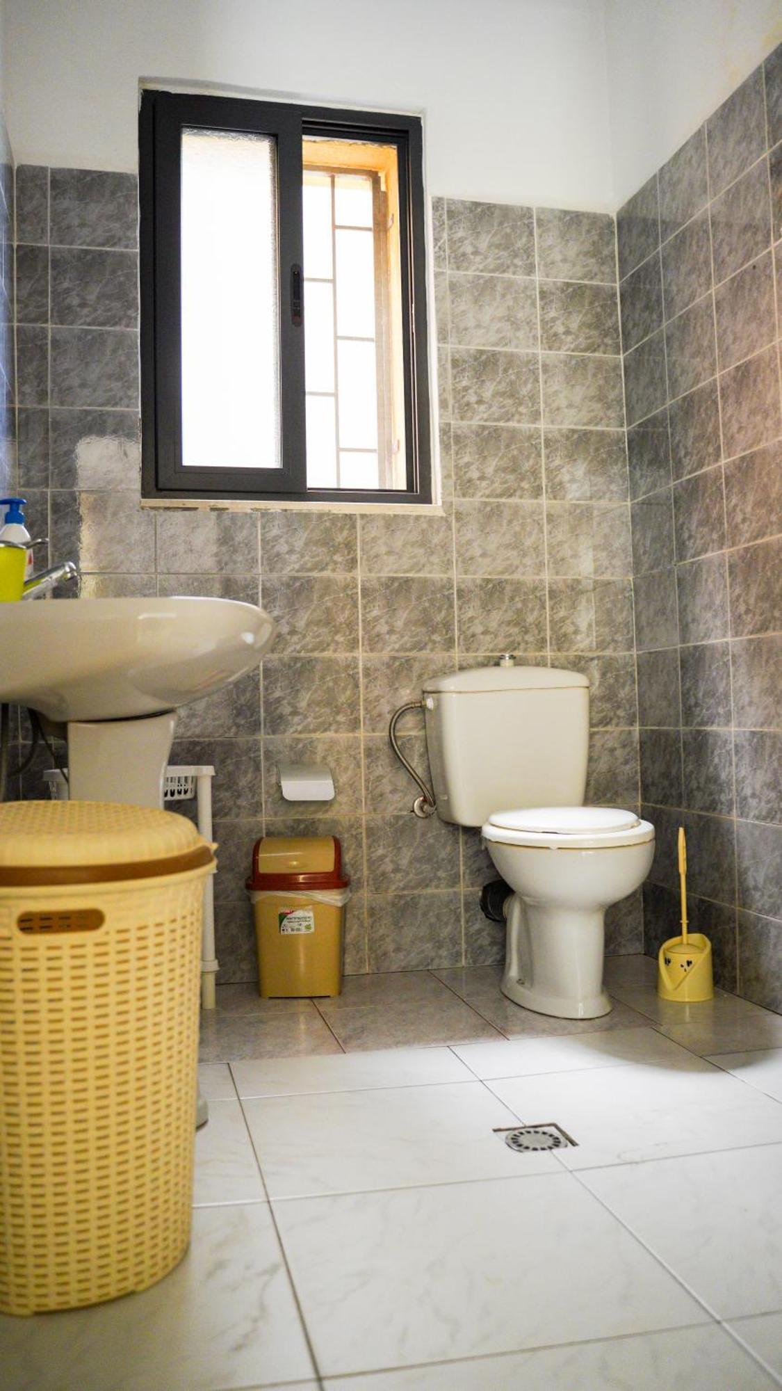 Vila Aliaj Luxury Apartment With 2 Rooms With Private Wonderful Terrace Durres Exterior photo